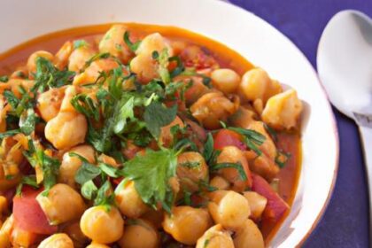 Hearty Tuscan Chickpea Stew: A Taste of Rustic Italy