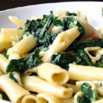One-Pot Pasta with Chicken & Spinach: Easy, Healthy Delight