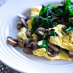 Nutritious Delight: Mushroom-Spinach Scrambled Eggs Recipe