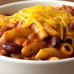 Hearty One-Pot Vegetarian Chili Mac: Easy Comfort Feast