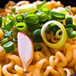 Fiery Garlic Ramen: A Simple Spice-Lover’s Noodle Fix